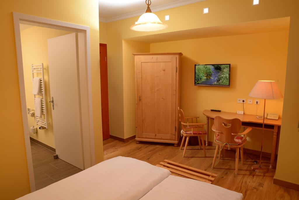 Landgasthof Haueis Marktleugast 部屋 写真