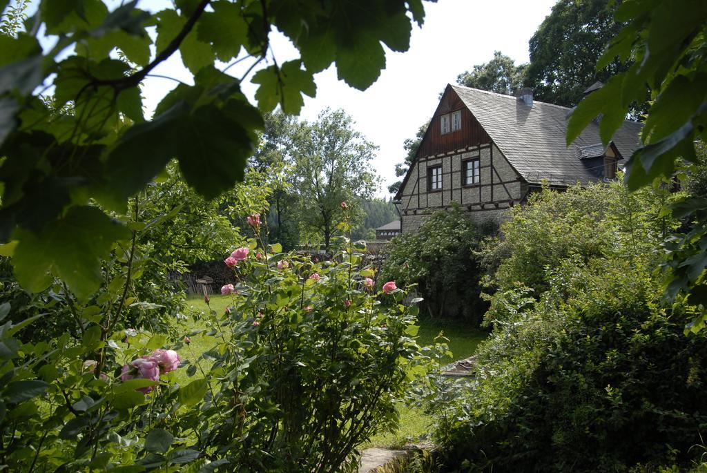 Landgasthof Haueis Marktleugast エクステリア 写真