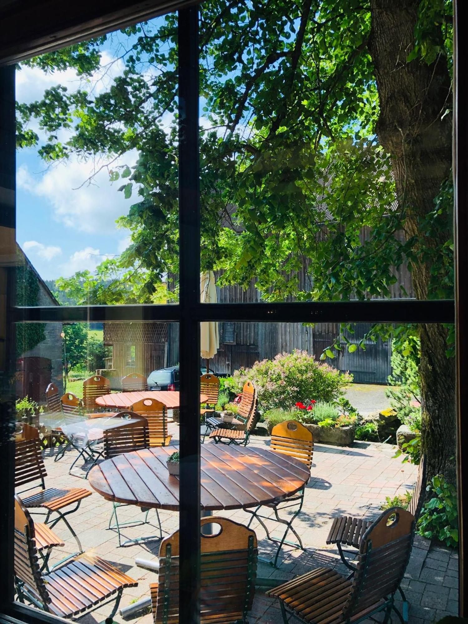 Landgasthof Haueis Marktleugast エクステリア 写真