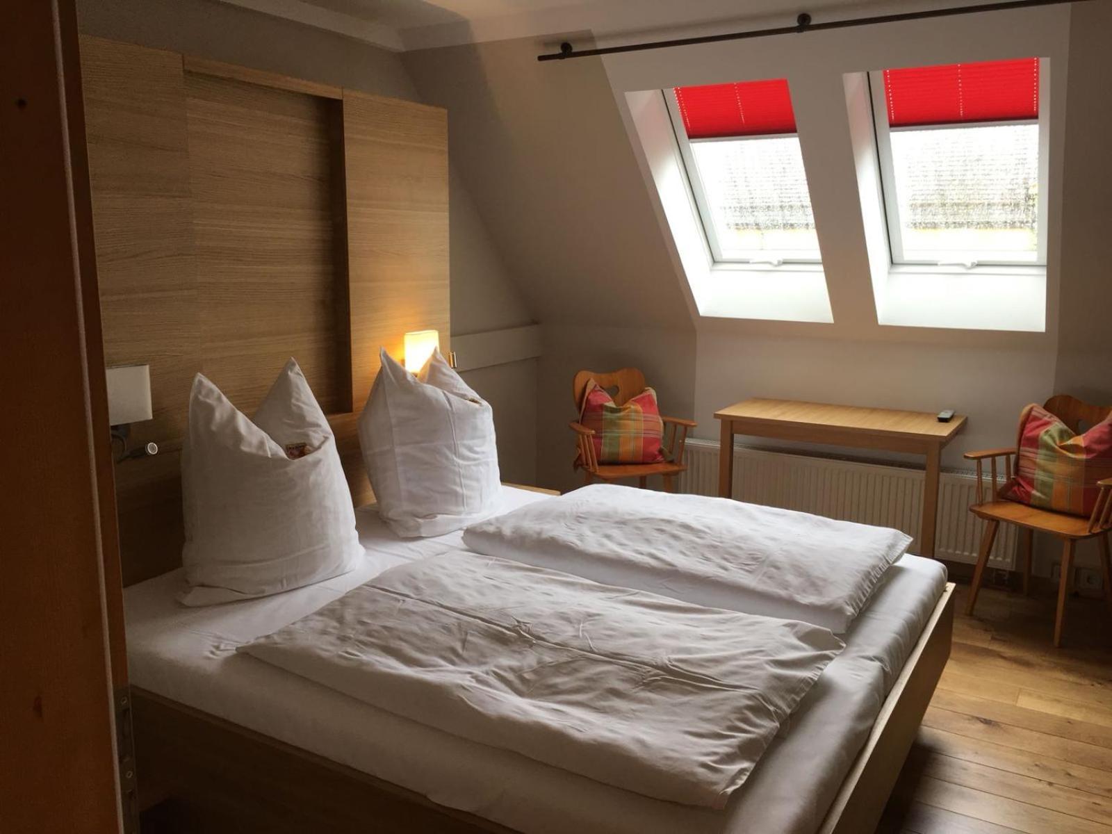 Landgasthof Haueis Marktleugast エクステリア 写真
