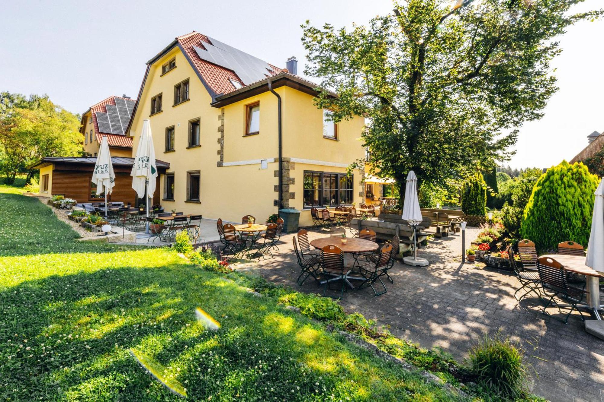 Landgasthof Haueis Marktleugast エクステリア 写真